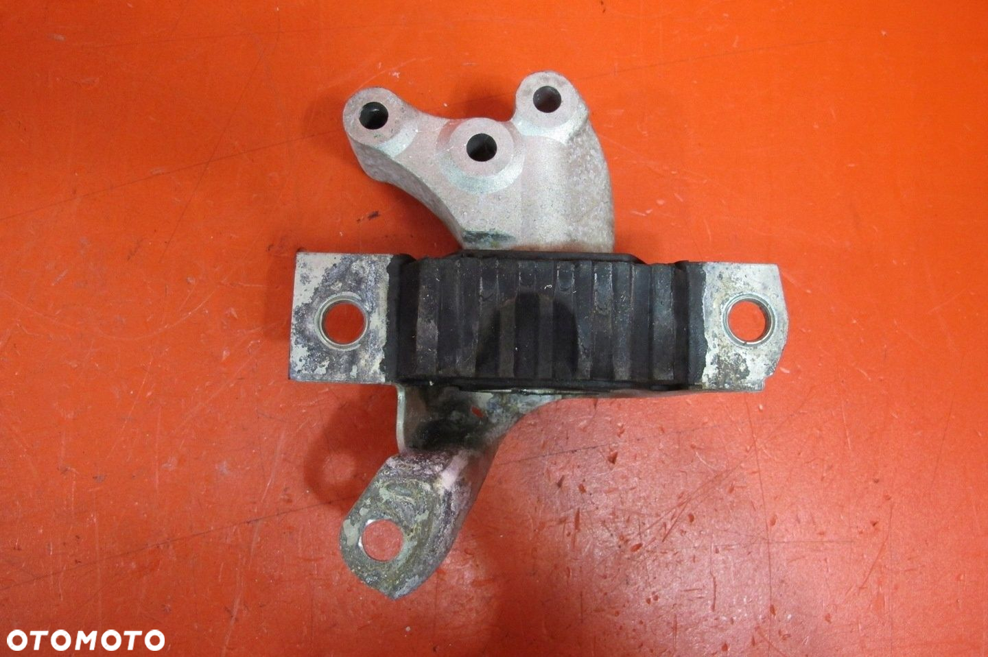 FIAT 500 LIFT 312 15- 1.2 169A4000 ŁAPA PODUSZKA SILNIKA - 4