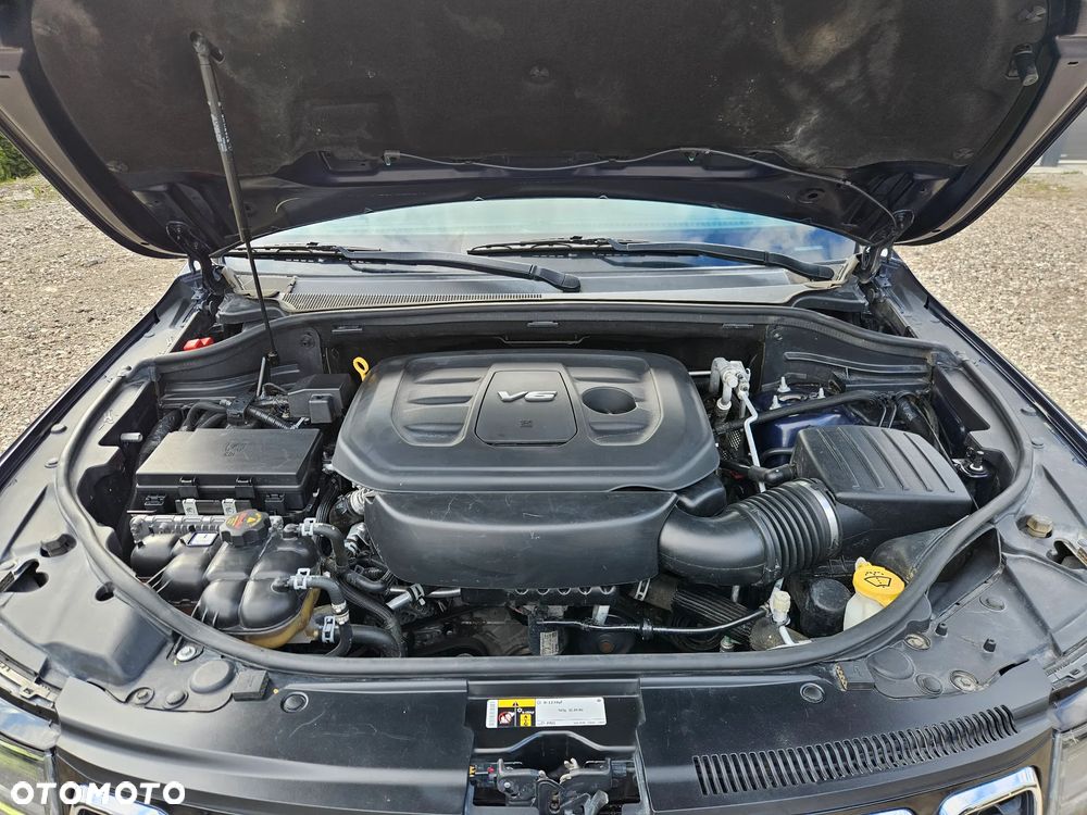 Jeep Grand Cherokee - 28