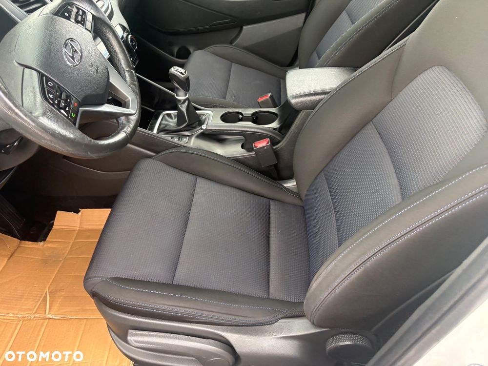 Hyundai Tucson 1.6 GDI BlueDrive Comfort 2WD - 31