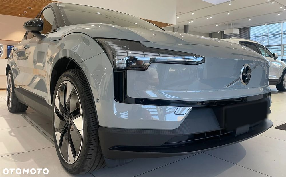 Volvo EX30 Twin Motor Performance AWD Ultra - 5