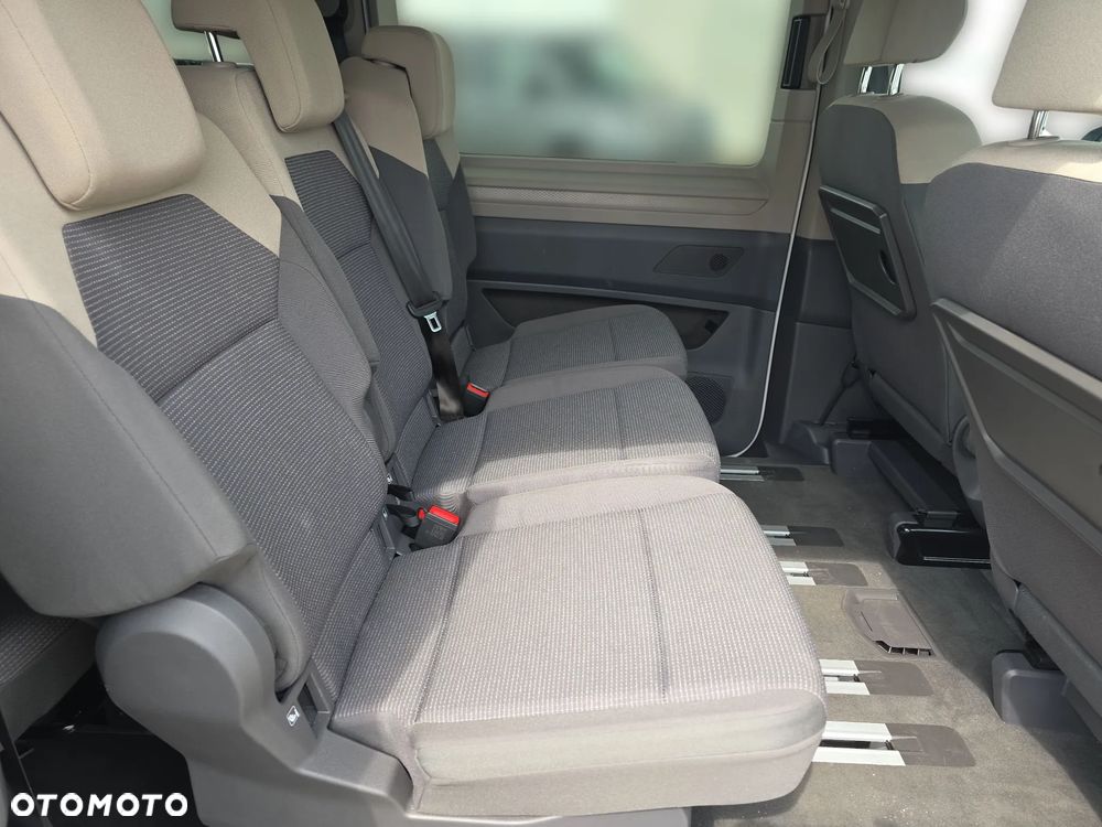 Volkswagen Multivan 2.0 TDI L2 Family DSG - 15