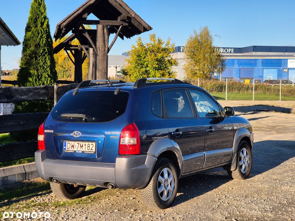 Hyundai Tucson 2004 photo 3
