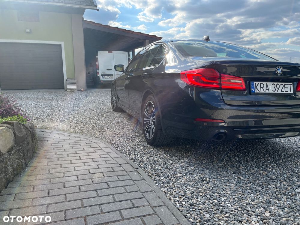 BMW Seria 5 530e iPerformance xDrive Sport Line sport - 6