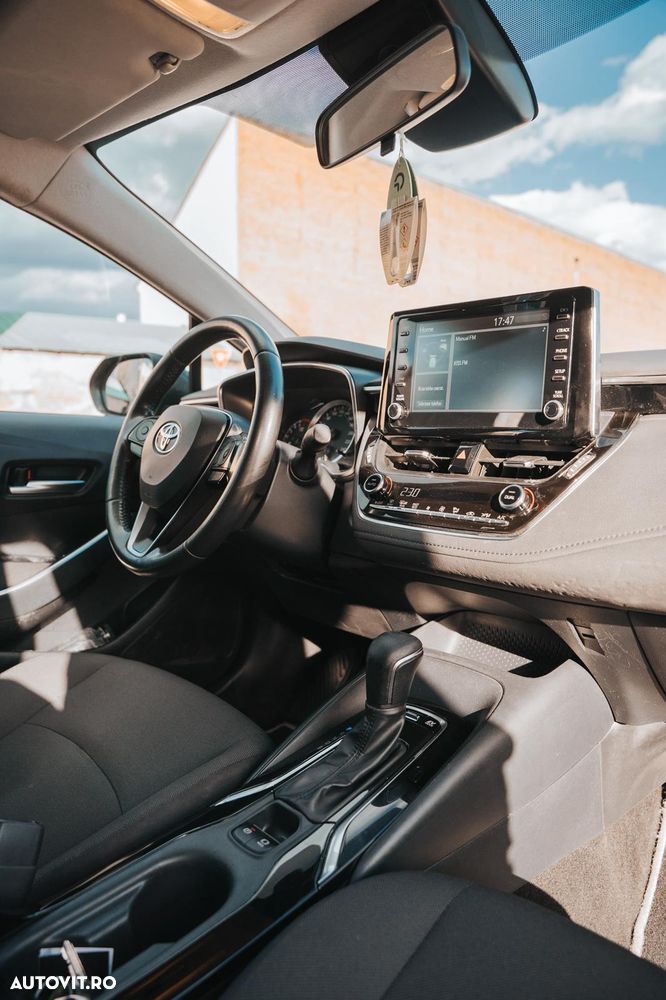 TOYOTA Corolla 2022 — imagine 5