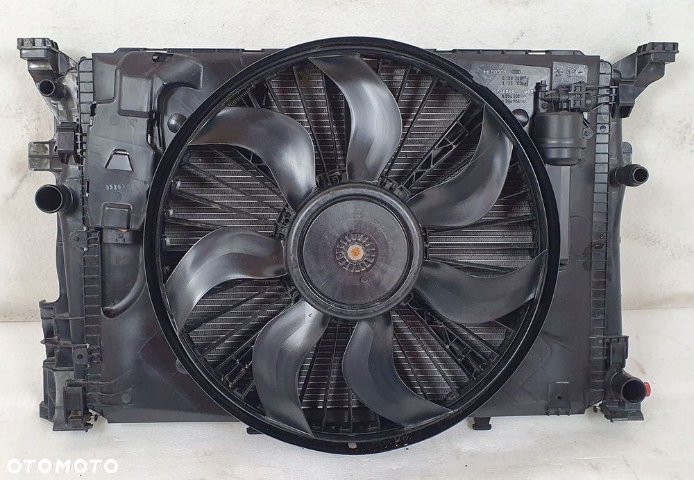 CHŁODNICA WODY WENTYLATOR B-KLASA W246 A2465001303 - 1