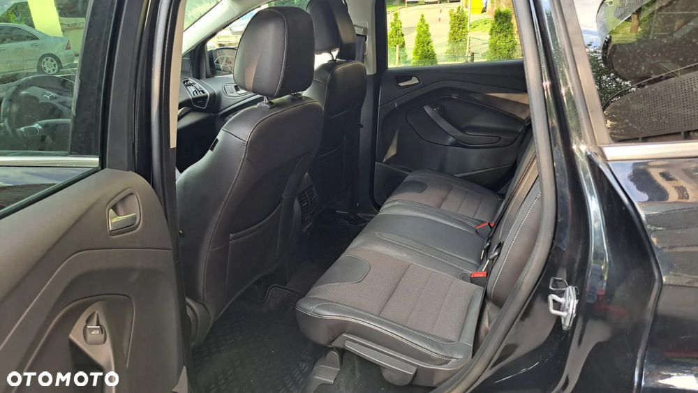Ford Kuga 2.0 TDCi 4WD Titanium Plus - 14