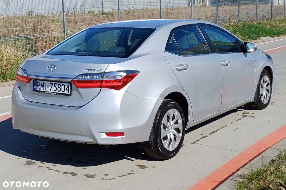 Toyota Corolla 1.4 D-4D Premium - 5