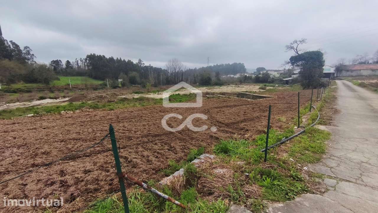Terreno em Serzedelo - Guimarães - Grande imagem: 5/14