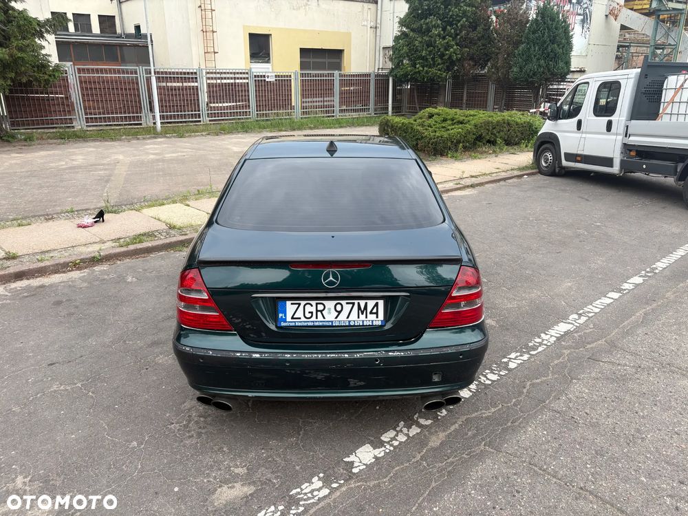 Mercedes-Benz Klasa E 280 Elegance - 29