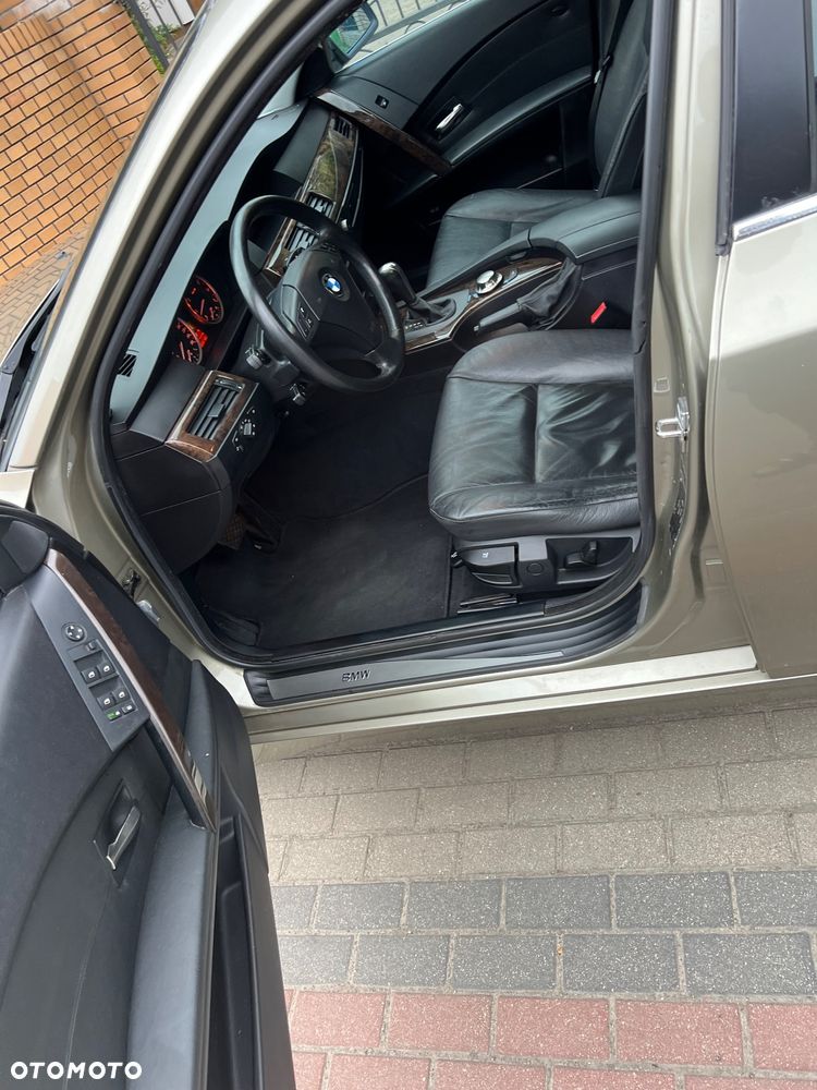 BMW Seria 5 - 13