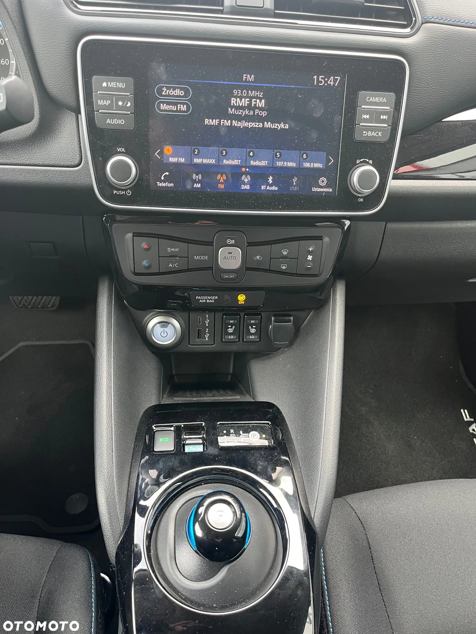 Nissan Leaf 40kWh N-Connecta - 15