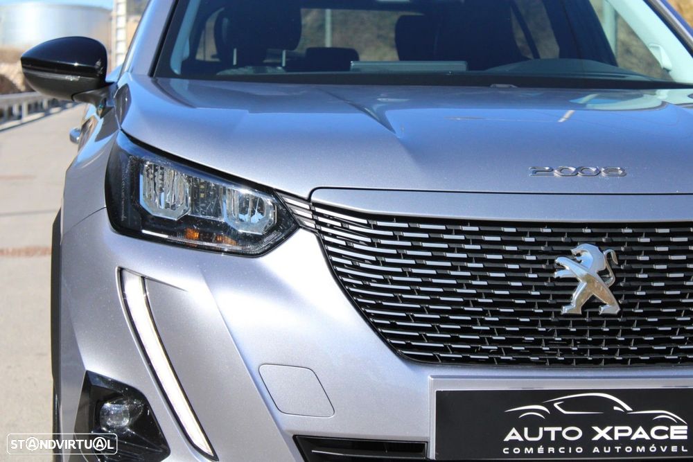Peugeot e-2008 Allure Pack - 10