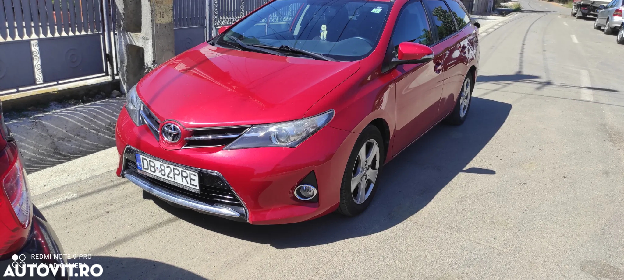 Toyota Auris 2.0 D-4D Touring Sports Edition - 10