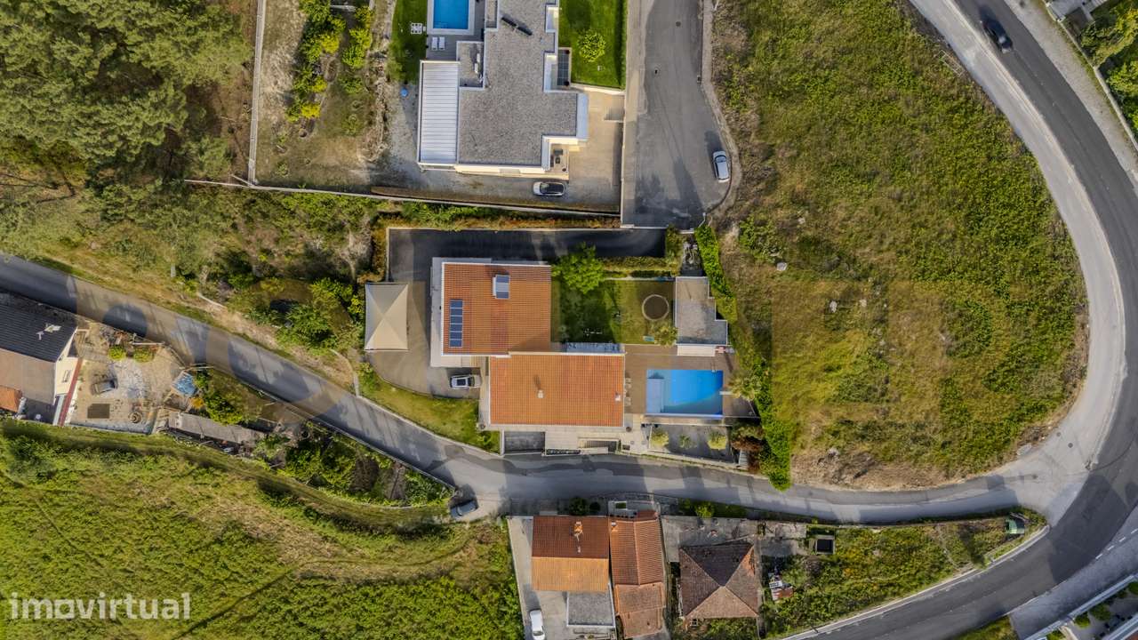 Moradia T6 em Taíde - Grande imagem: 4/60