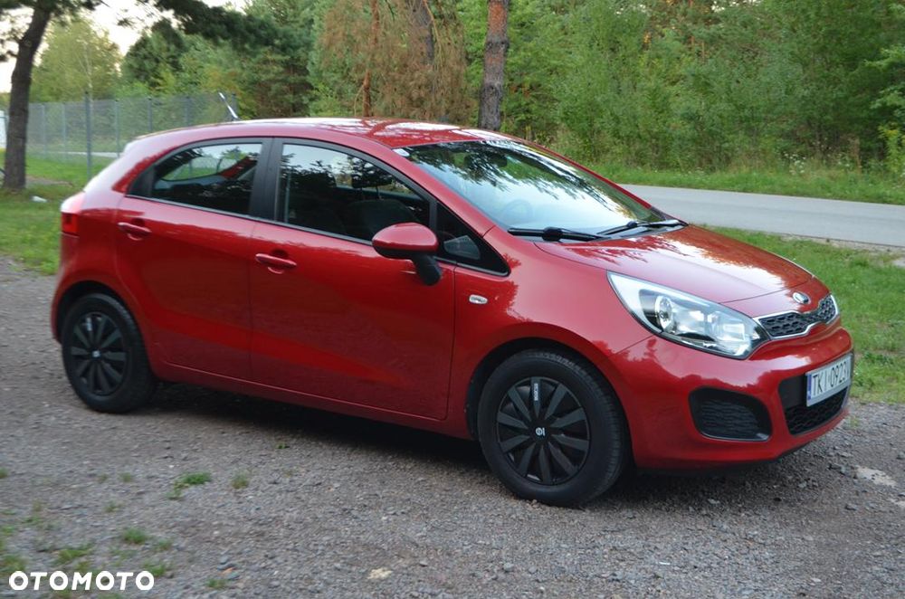 Kia Rio 1.2 Attract - 13