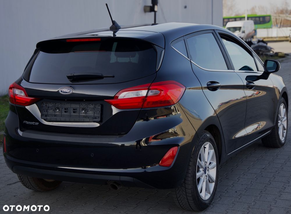 Ford Fiesta - 13