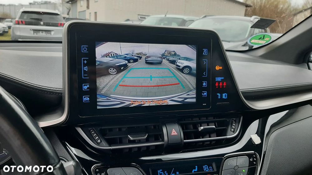 Toyota C-HR - 8
