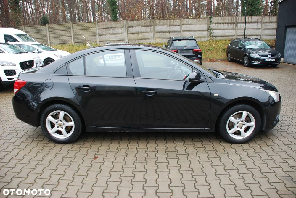 Chevrolet Cruze 2.0 VDCi LS - 9