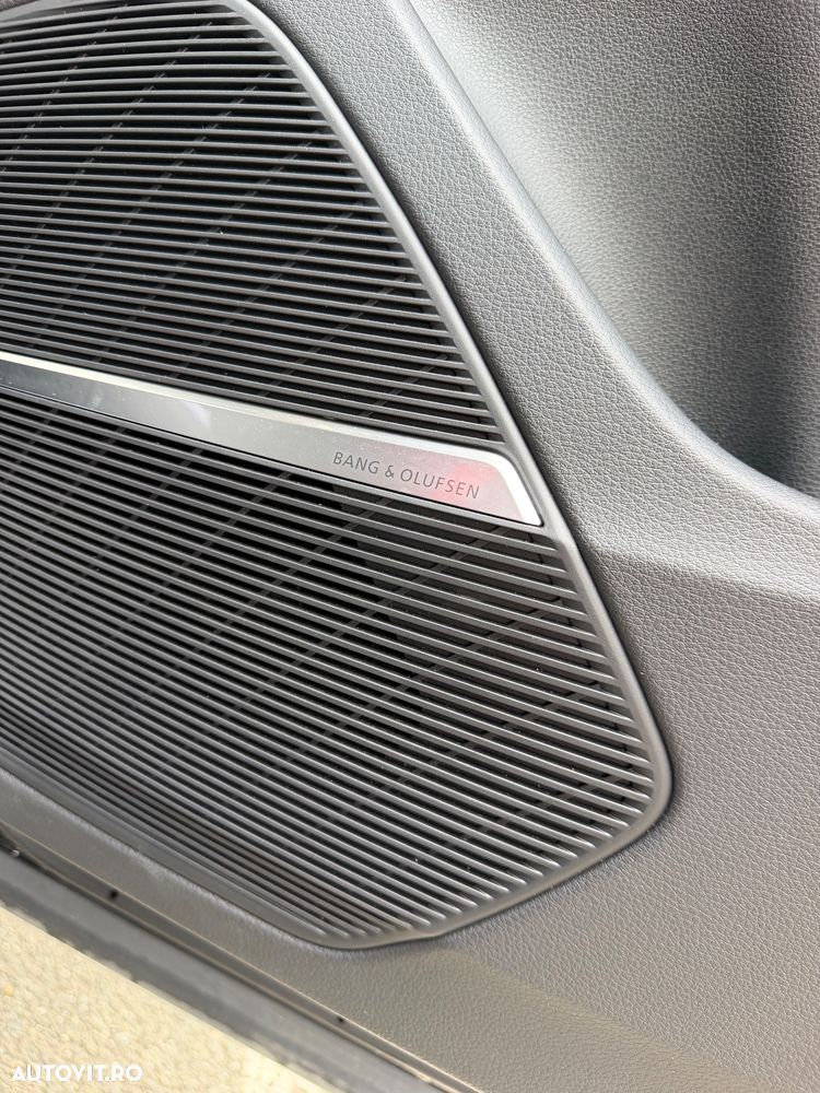 Audi Q8 50 TDI quattro Tiptronic MHEV - 12