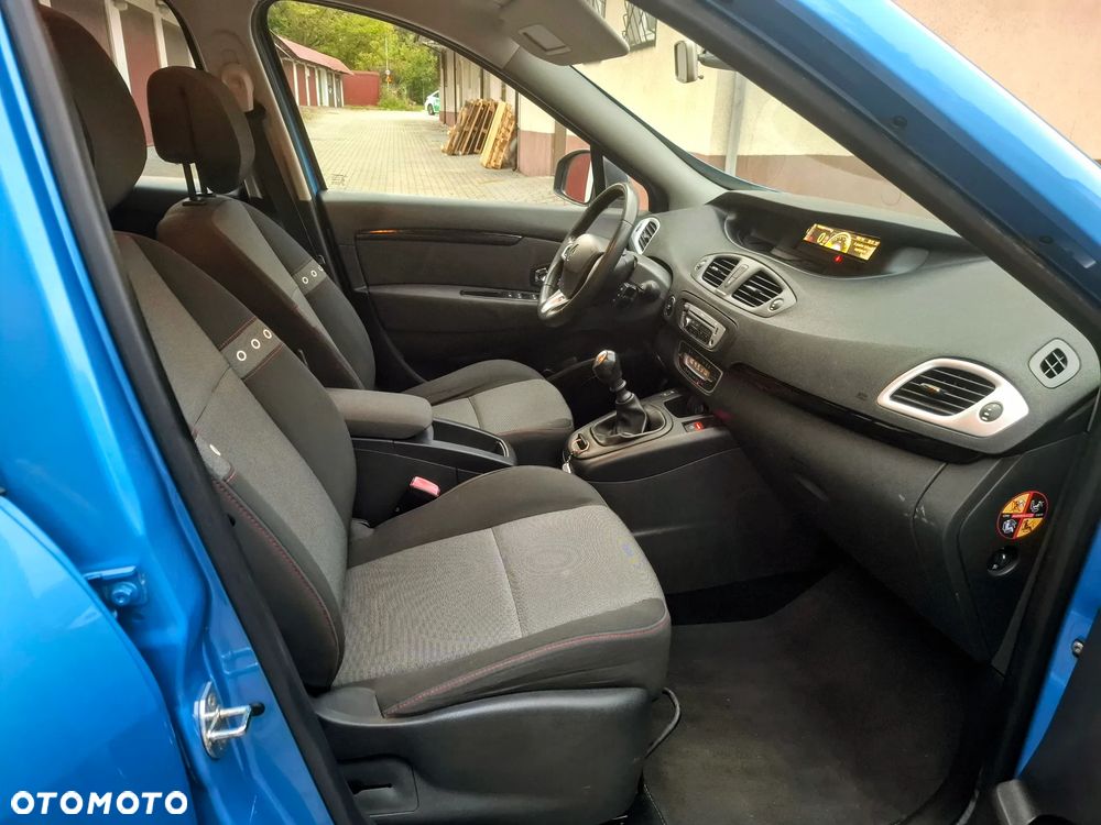 Renault Scenic ENERGY TCe 115 Bose Edition - 7
