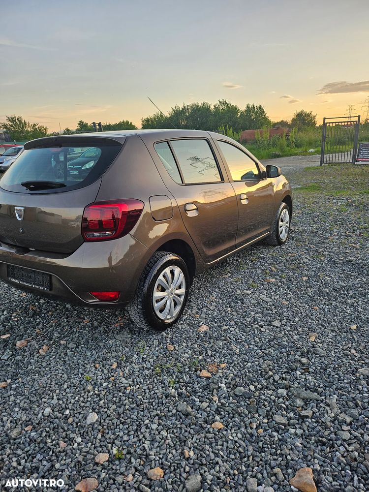 Dacia Sandero 1.2 - 4