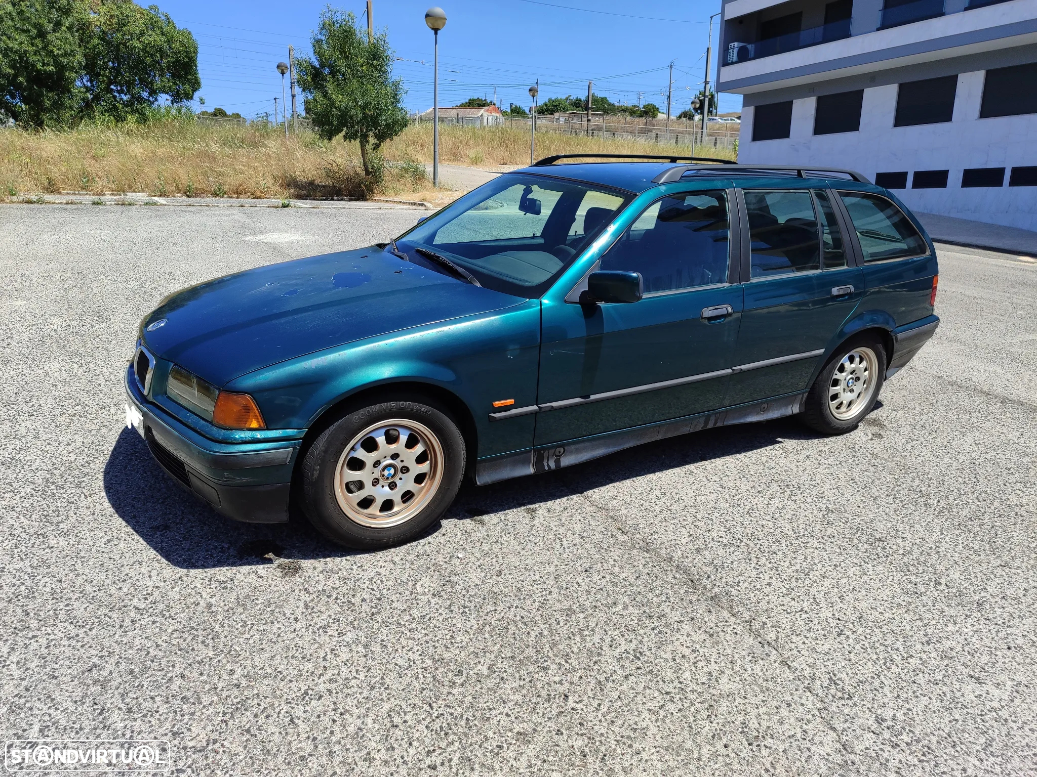 BMW 318 tds Touring - 2