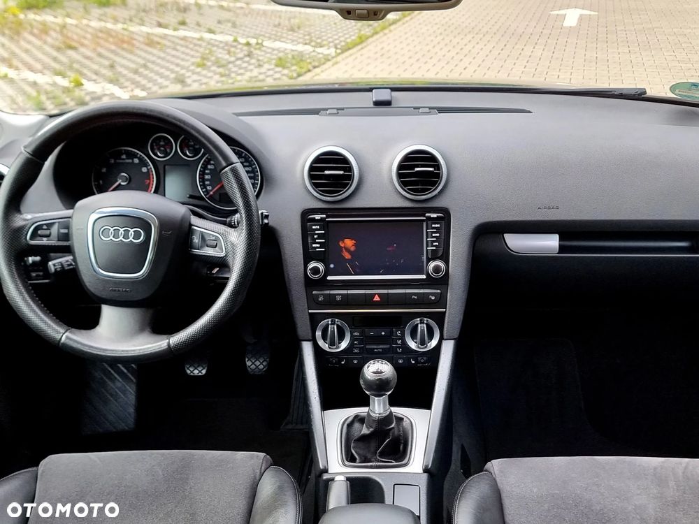Audi A3 Sportback - 13