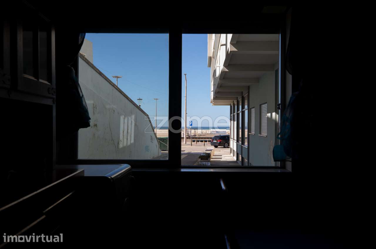 Apartamento T1 junto à marginal da Figueira da Foz - Grande imagem: 5/25