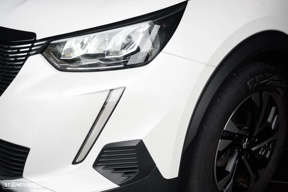 Peugeot 2008 - 13