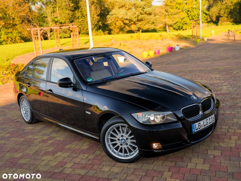 BMW Seria 3 318i - 17