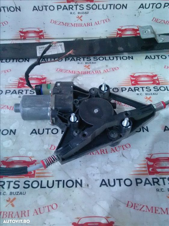 motoras macara geam usa stanga iveco daily an fabr. 2009 - 1