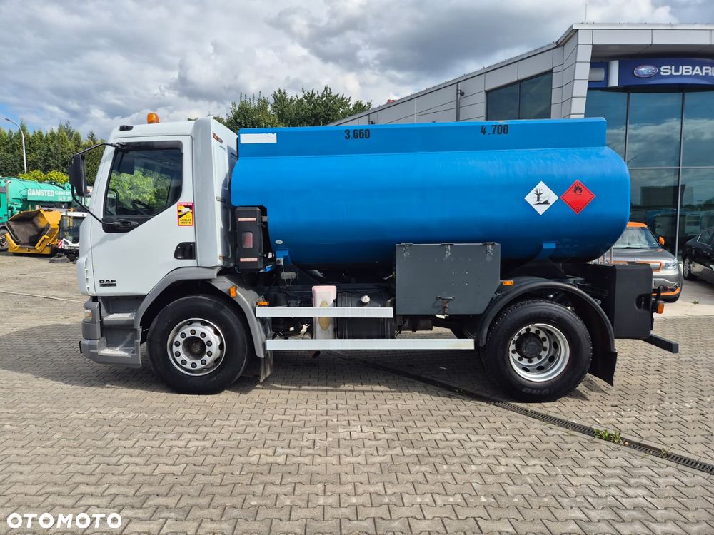 DAF LF 55 / AUTOCYSTERNA / BECZKA NA PALIWO / CYSTERNA / NIE RDZEWNA  / ADR / TDT / WYMIENIONY SILNIK / W PEŁNI SPRAWNY / SERWISOWANY / OD DOŁU I OD GÓRY WLEW / BEZWYPADKOWY / 2 KOMORY 8300 m3 - 12