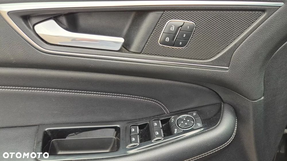 Ford Edge - 24