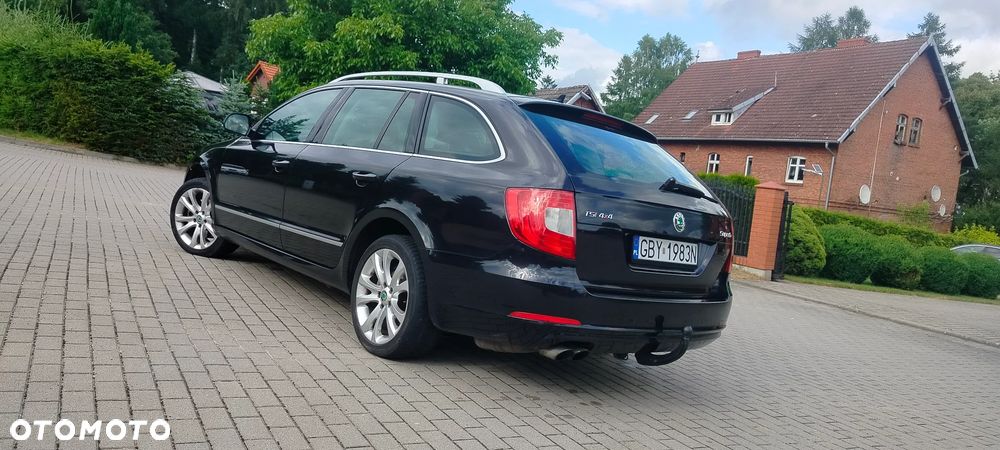 Skoda Superb 1.8 TSI 4x4 Exclusive - 5
