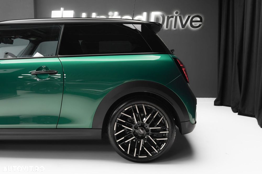 Mini Cooper S John Works Trim - 8