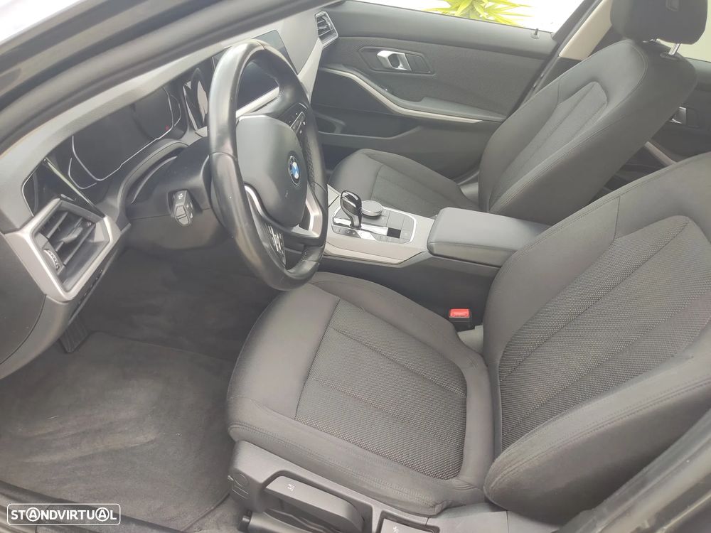 BMW 2000 - 19