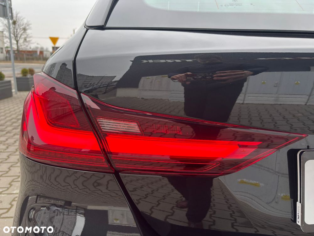 BMW Seria 1 118i Advantage - 21