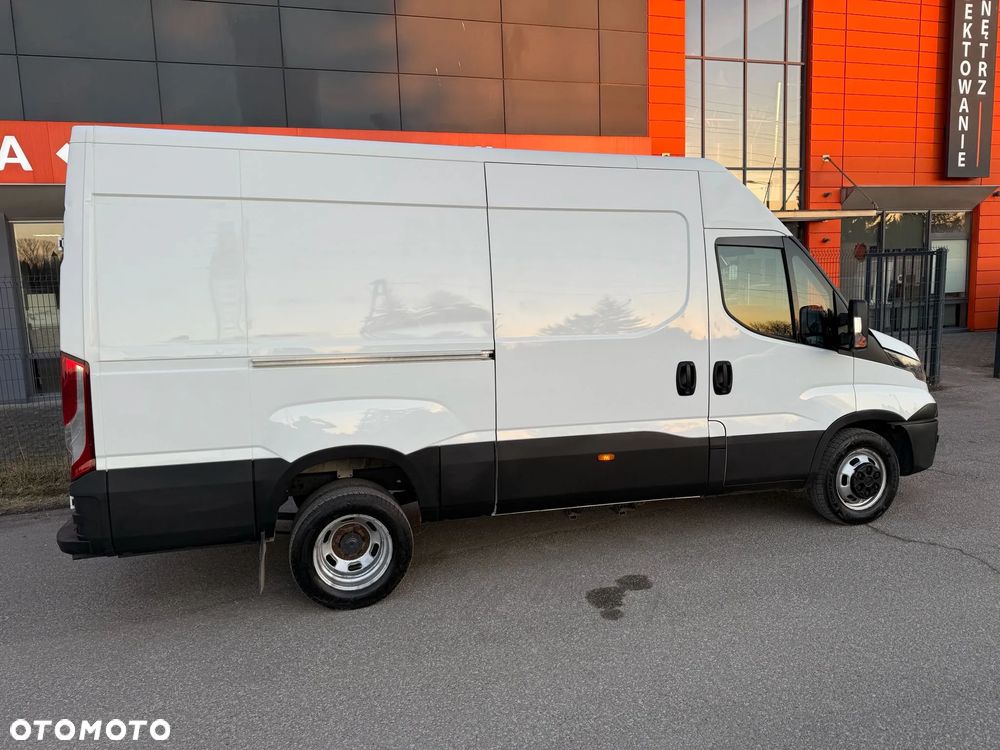 Iveco Daily 35C18, 3.0 180KM, L3H2, HiMatic, Zadbany - 10