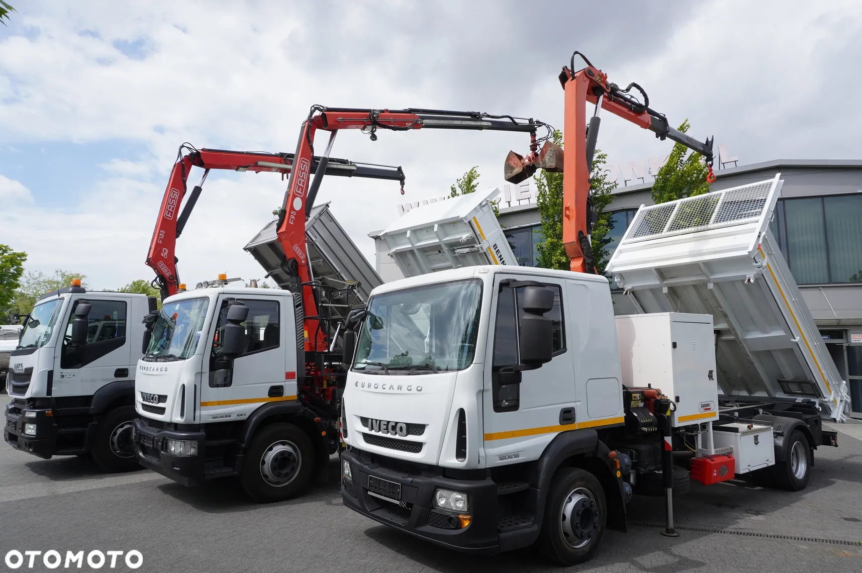 Iveco Stralis 310 E6 / NOWA Wywrotka 3-stronna / Dźwig Fassi F135 z pilotem - 4