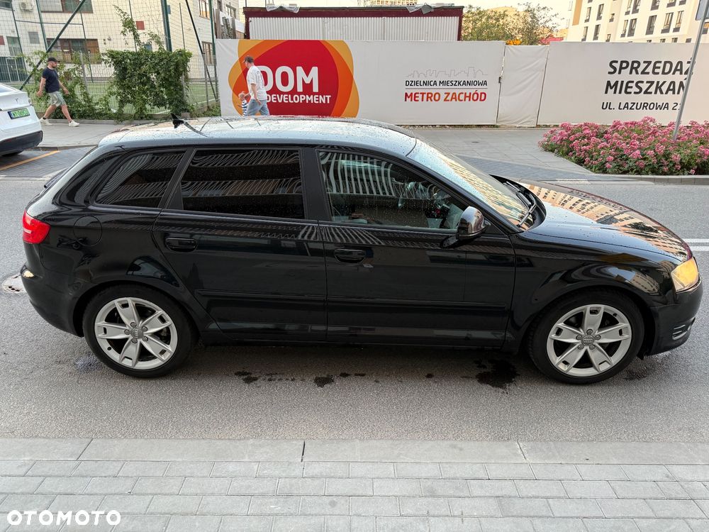 Audi A3 Sportback - 3