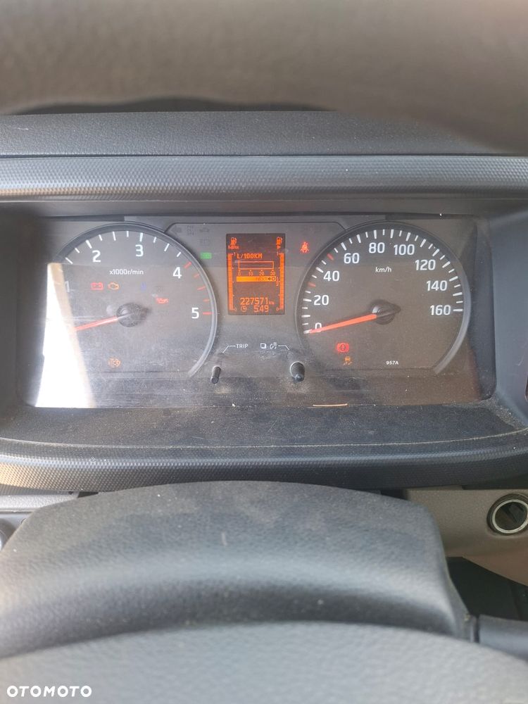 Nissan Cabstar - 18
