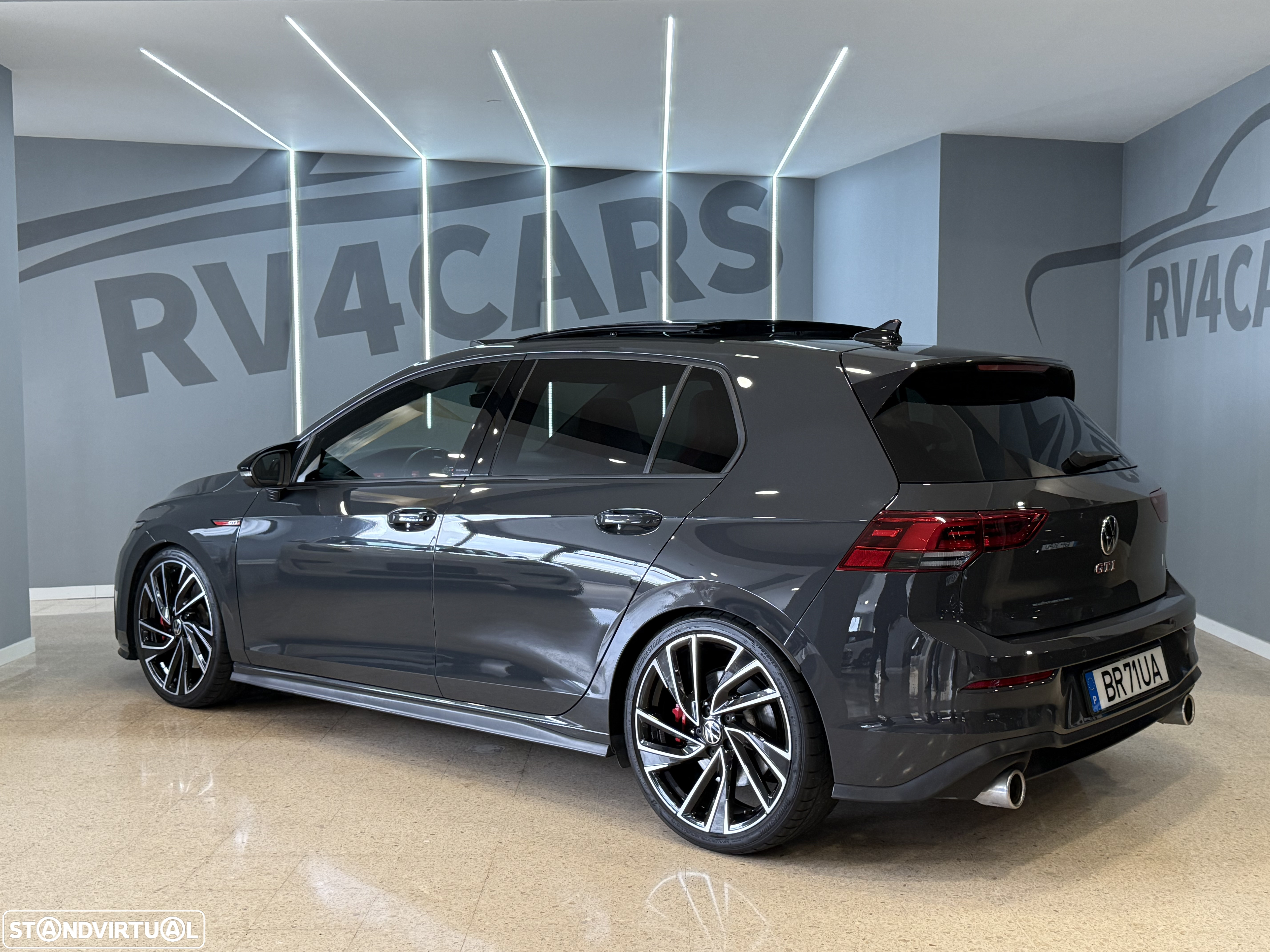 VW Golf 2.0 TSI GTI DSG Performance - 19