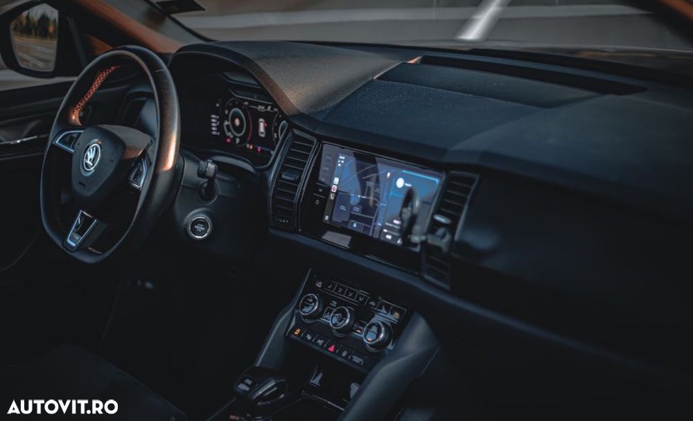 Skoda Kodiaq 2.0 Bi-TDI 4x4 DSG RS - 10