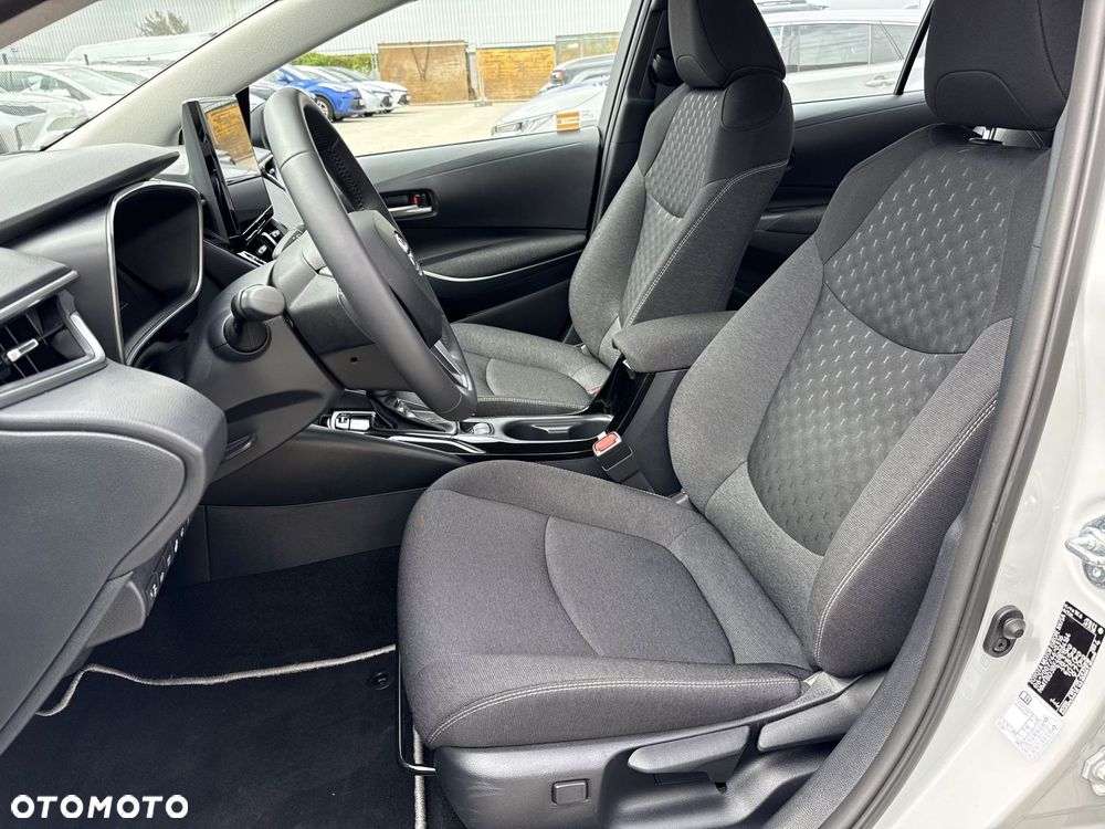 Toyota Corolla 1.8 Hybrid Comfort - 13