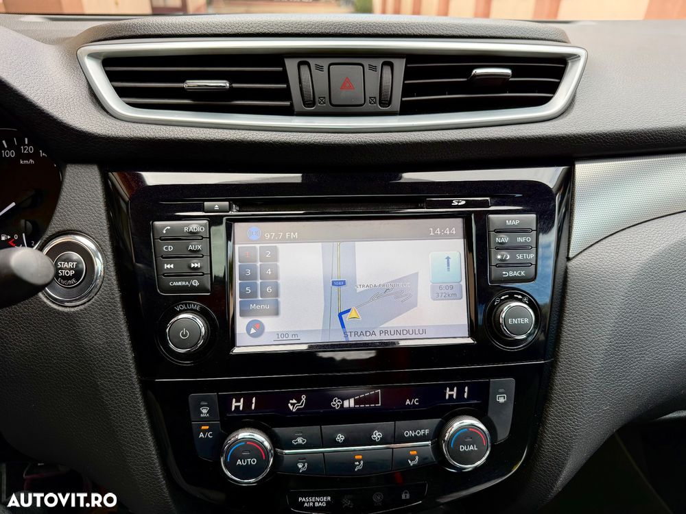Nissan Qashqai - 16