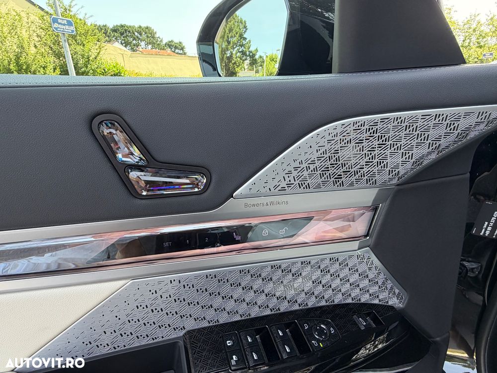 BMW Seria 7 - 11