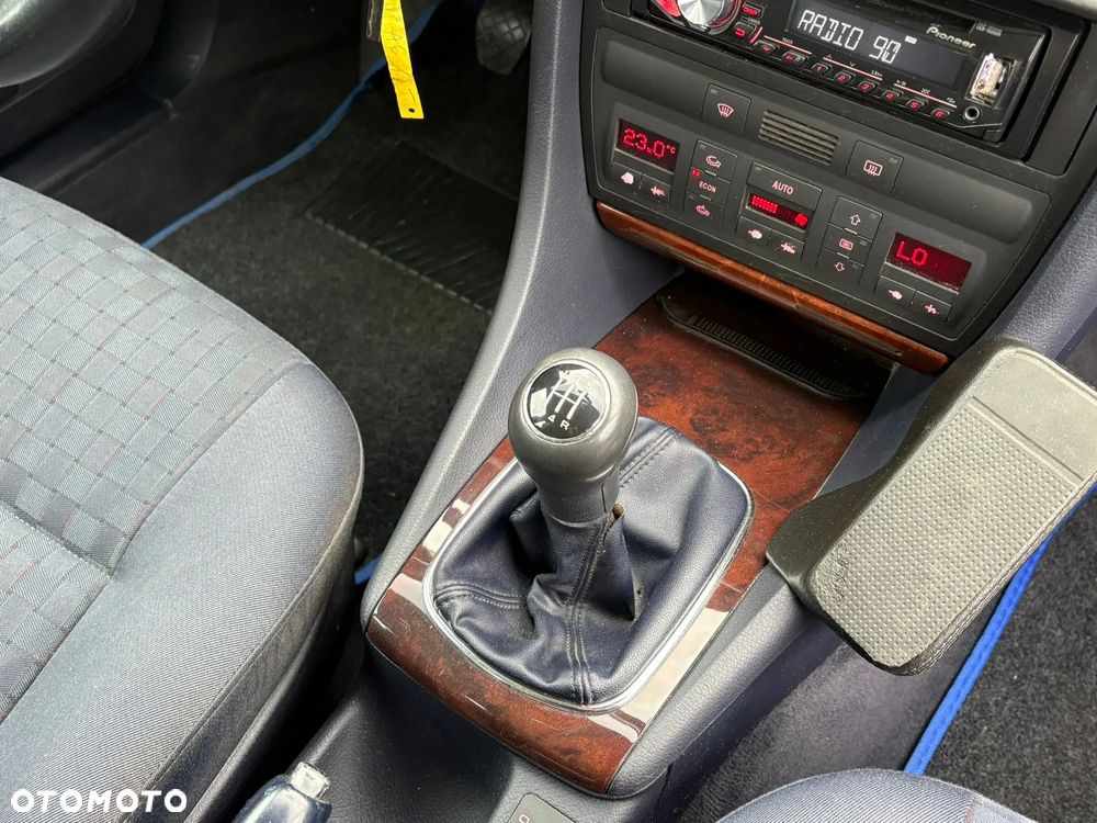 Audi A6 Avant 1.8 T - 11