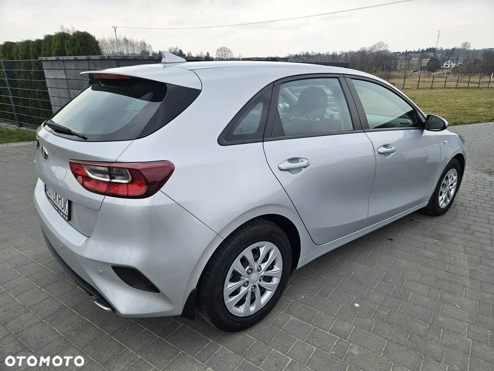 Kia Ceed - 4