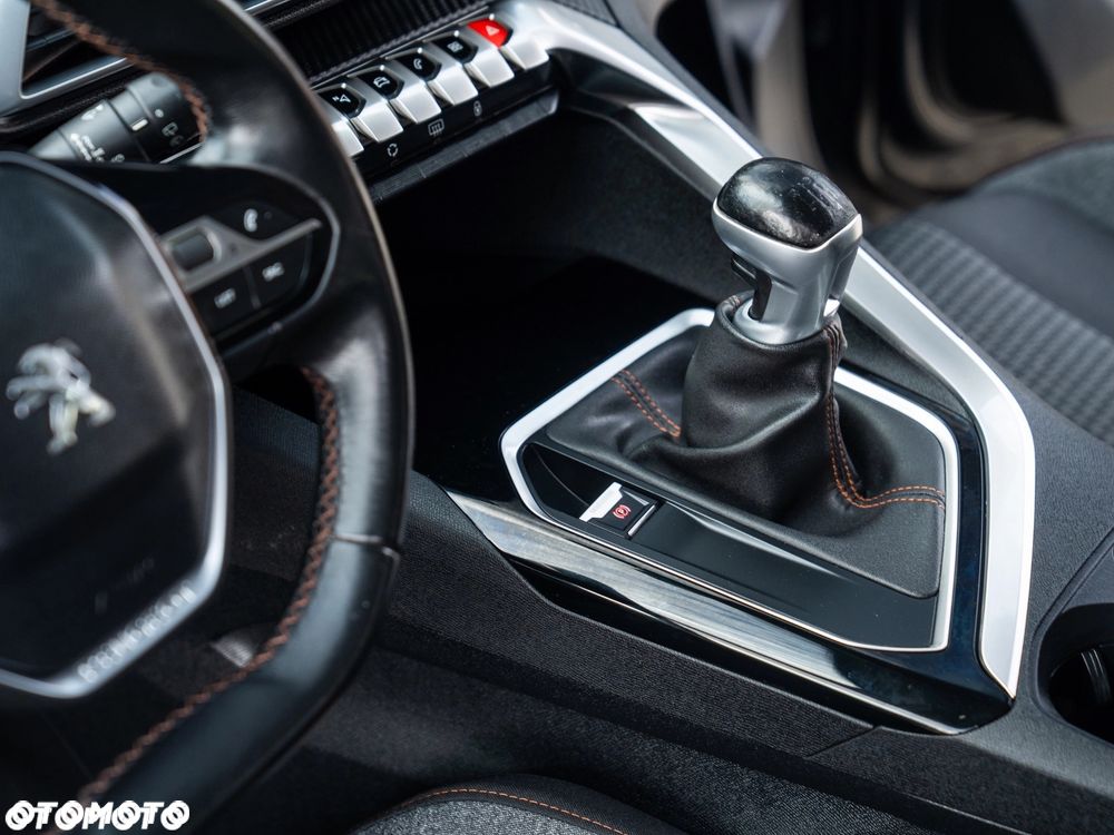 Peugeot 3008 ver-1-2-start-stop-business-edition - 27
