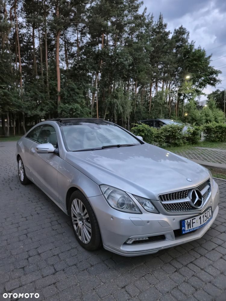 Mercedes-Benz Klasa E 350 CGI BlueEffICIENCY - 2